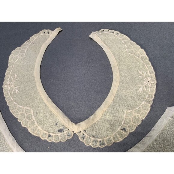 Vintage Lace Peter Pan Collar & Cuffs with Floral Embroidery - Picture 4 of 10